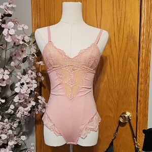 Pinsy Pink Lace Shapewear Brand New